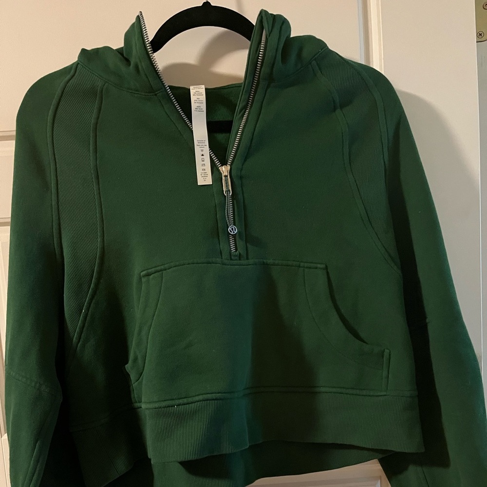 Lululemon Scuba